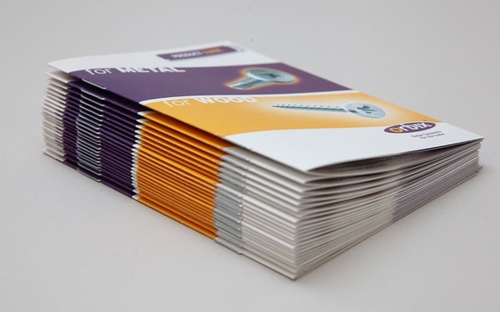 OEM ODM Каталог Печать брошюр Печать книг в мягкой обложке